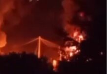 Під курском після атаки дронів горить нафтобаза (відео)