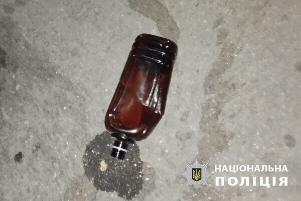 В Одессе мужчина из мести сжег авто своему приятелю В Одессе мужчина из мести сжег авто своему приятелю