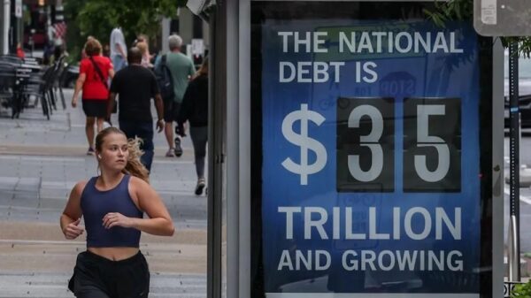 Госдолг США не уменьшится при Харрис и взлетит при Трампе Госдолг США не уменьшится при Харрис и взлетит при Трампе