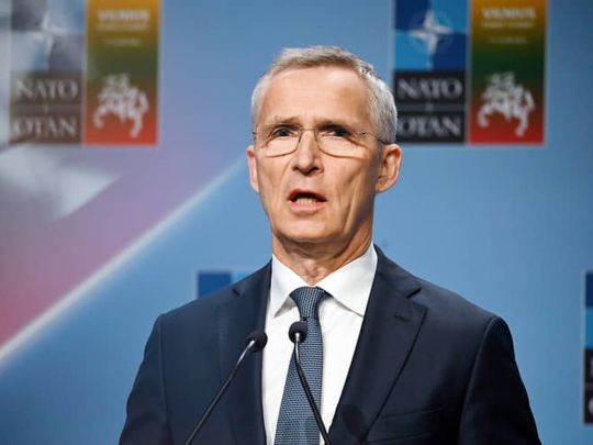 Ми повинні були дати Україні більше зброї і набагато раніше, — ексглава НАТО