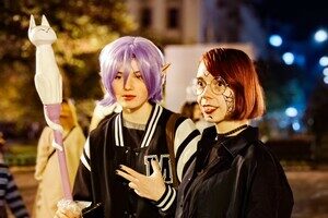 Хэллоуин: молодежь устроила импровизированный маскарад в одесском горсаду Хэллоуин: молодежь устроила импровизированный маскарад в одесском горсаду