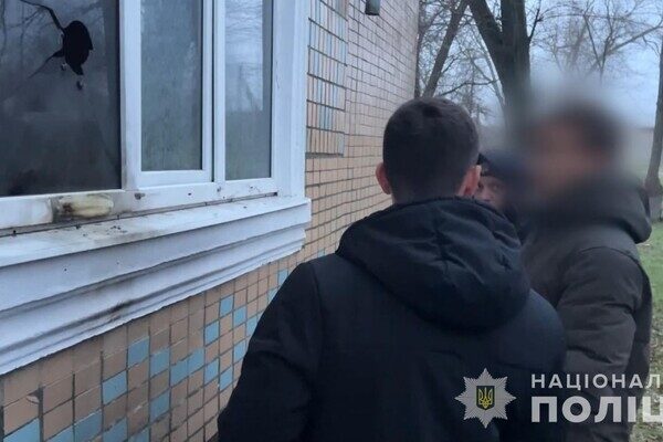 Молодой парень за деньги поджог на территории Одесской области девять зданий Молодой парень за деньги поджог на территории Одесской области девять зданий