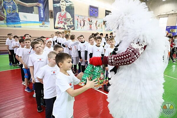 В СДЮСШОР імені Літвака відбулося велике спортивне свято для дітей Одеської області В СДЮСШОР імені Літвака відбулося велике спортивне свято для дітей Одеської області