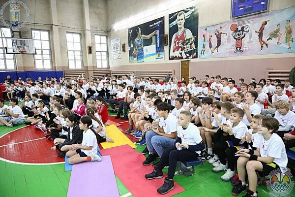 В СДЮСШОР імені Літвака відбулося велике спортивне свято для дітей Одеської області В СДЮСШОР імені Літвака відбулося велике спортивне свято для дітей Одеської області