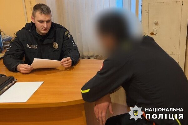 В Одессе задержали подозреваемого в поджоге автомобилей в паркинге в Аркадии В Одессе задержали подозреваемого в поджоге автомобилей в паркинге в Аркадии