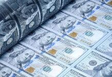 США потеряли высший кредитный рейтинг