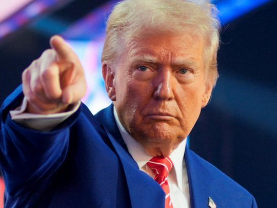 Трампу потрібно створювати враження, ніби він чинить тиск на росію, — аналітик