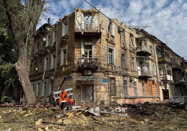 Массированная дрон-атака на Одессу ночью 10 июня: есть погибшие Массированная дрон-атака на Одессу ночью 10 июня: есть погибшие