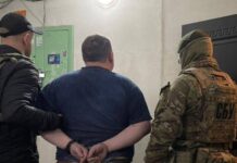 Сбывали наркотики у домов и супермаркетов: в Одессе вынесли приговор участникам преступной группы