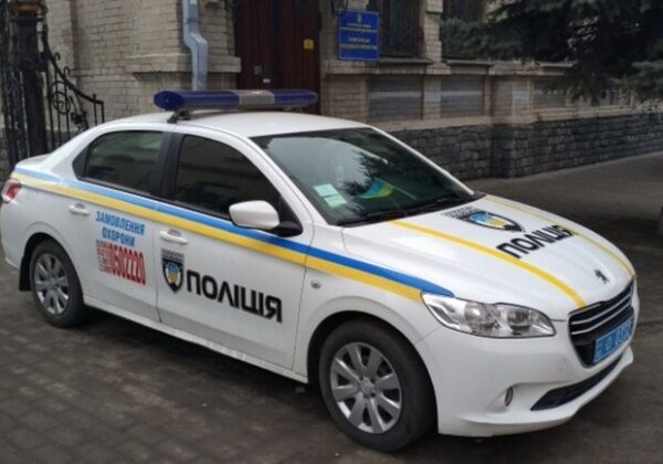 Задержание мужчины на Десантном бульваре в Одессе: как комментируют инцидент полицейские Задержание мужчины на Десантном бульваре в Одессе: как комментируют инцидент полицейские