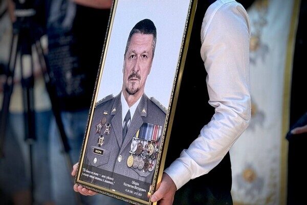 В Одессе провели в последний путь военного и директора авиаклуба Константина Оборина В Одессе провели в последний путь военного и директора авиаклуба Константина Оборина