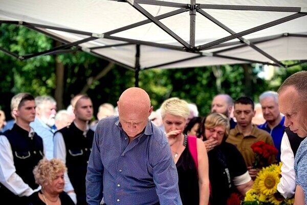В Одессе провели в последний путь военного и директора авиаклуба Константина Оборина В Одессе провели в последний путь военного и директора авиаклуба Константина Оборина