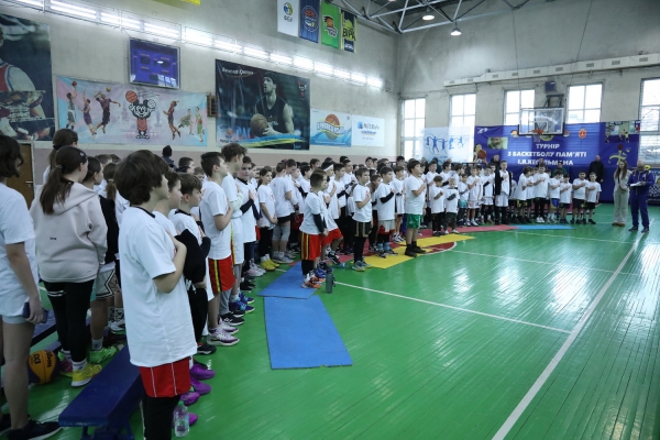 В СДЮСШОР імені Літвака відбулося велике спортивне свято для дітей В СДЮСШОР імені Літвака відбулося велике спортивне свято для дітей