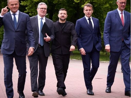 Європейські лідери зберуться разом, поки Зеленський просуває мирний план для України: про що говоритимуть