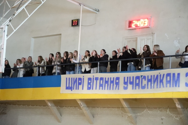 Баскетбольний турнір відкрив перший сезон «Пліч-о-пліч студентські ліги» в Одеській області Баскетбольний турнір відкрив перший сезон «Пліч-о-пліч студентські ліги» в Одеській області