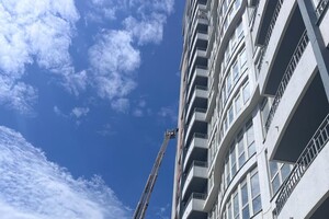 Попал, но не сдетонировал: Одессе БпЛА застрял в стене многоэтажки Попал, но не сдетонировал: Одессе БпЛА застрял в стене многоэтажки